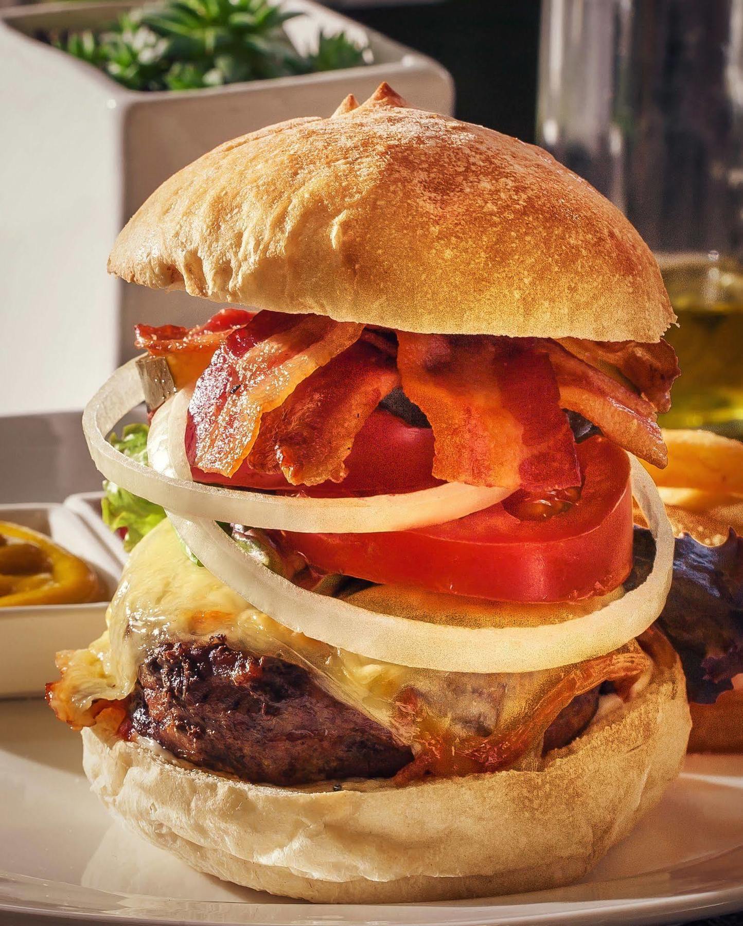 Sites Hotel Medellín Eksteriør billede A cheeseburger